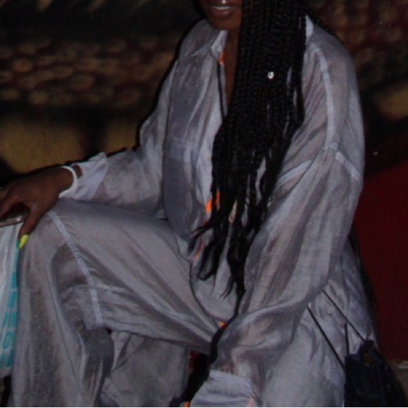 Apparent Transparent - Picture 3 of 7